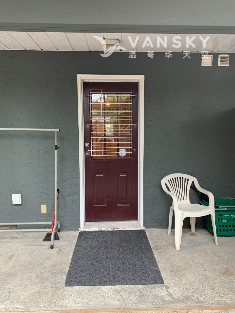 260125113421_Downstair entrance.jpg